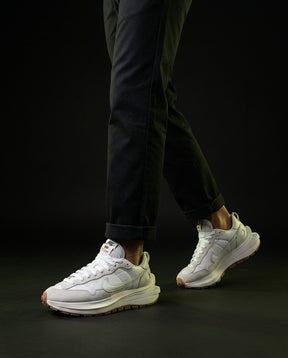 NK Mesh Layered Waffle-Sole Runner White Gum