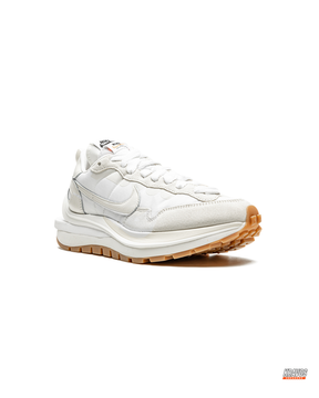 NK Mesh Layered Waffle-Sole Runner