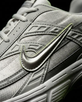NK Mesh Panelled Retro Runner