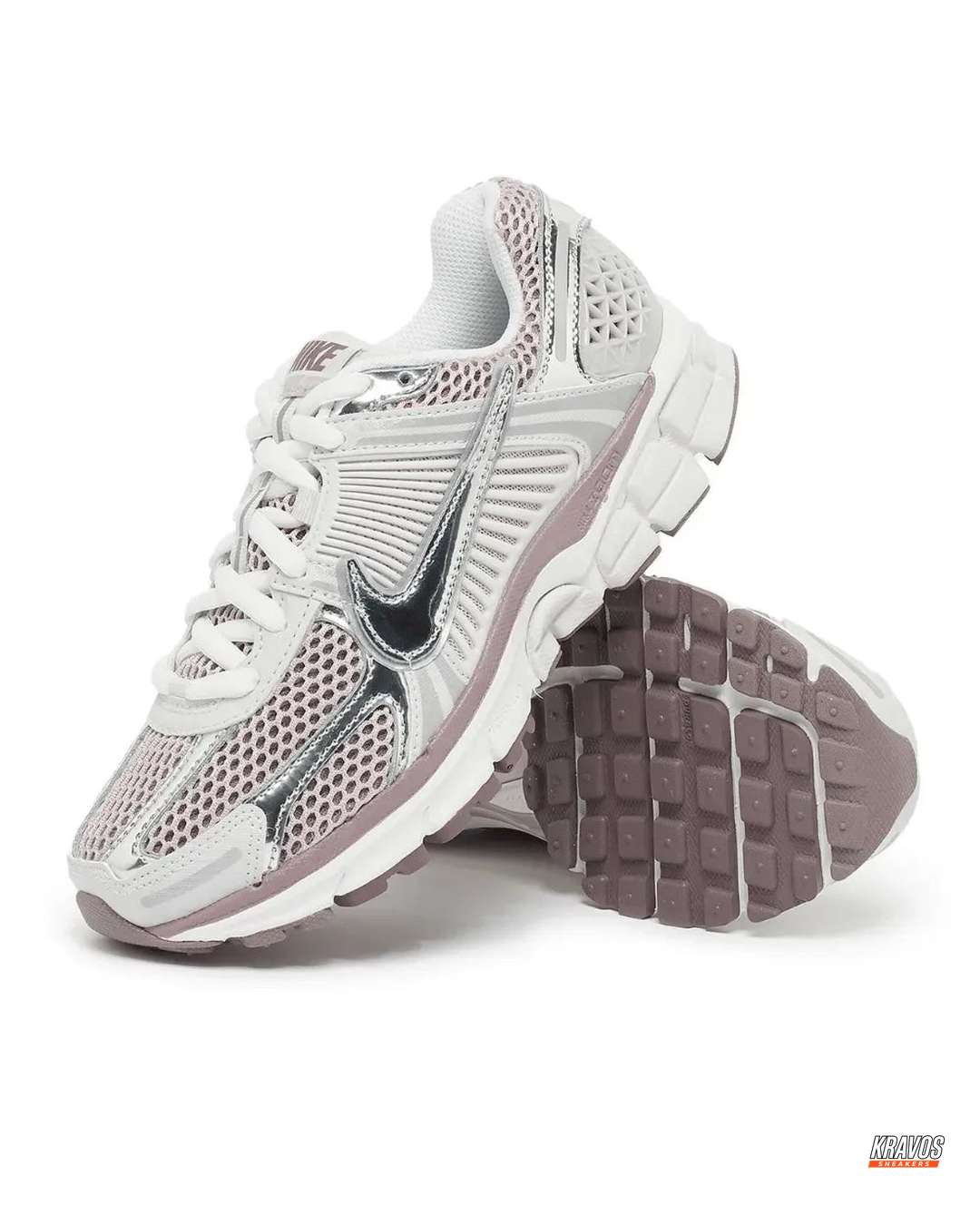 NK Mesh Ribbed-Panel Runner Trainer