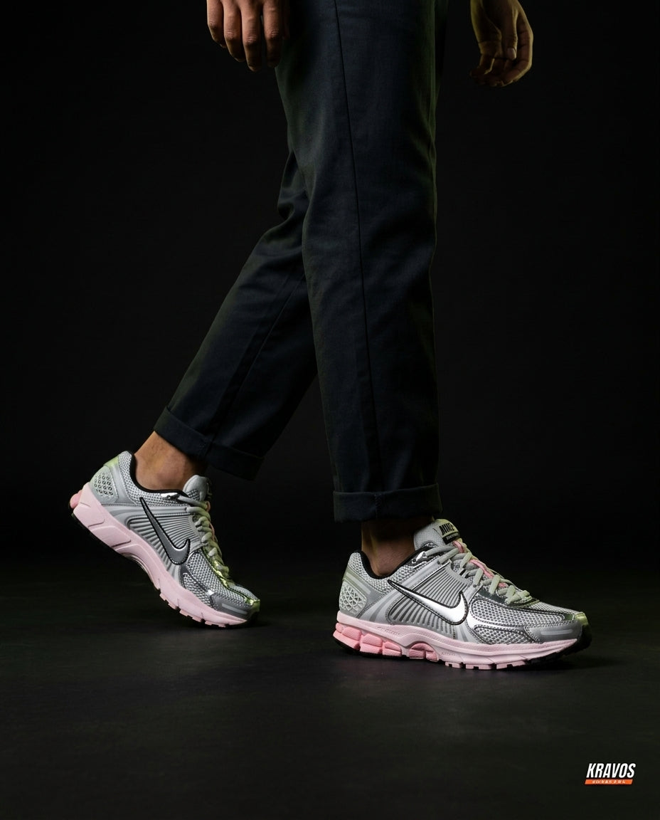 NK Mesh Ribbed-Panel Runner Trainer Grey Silver Pink