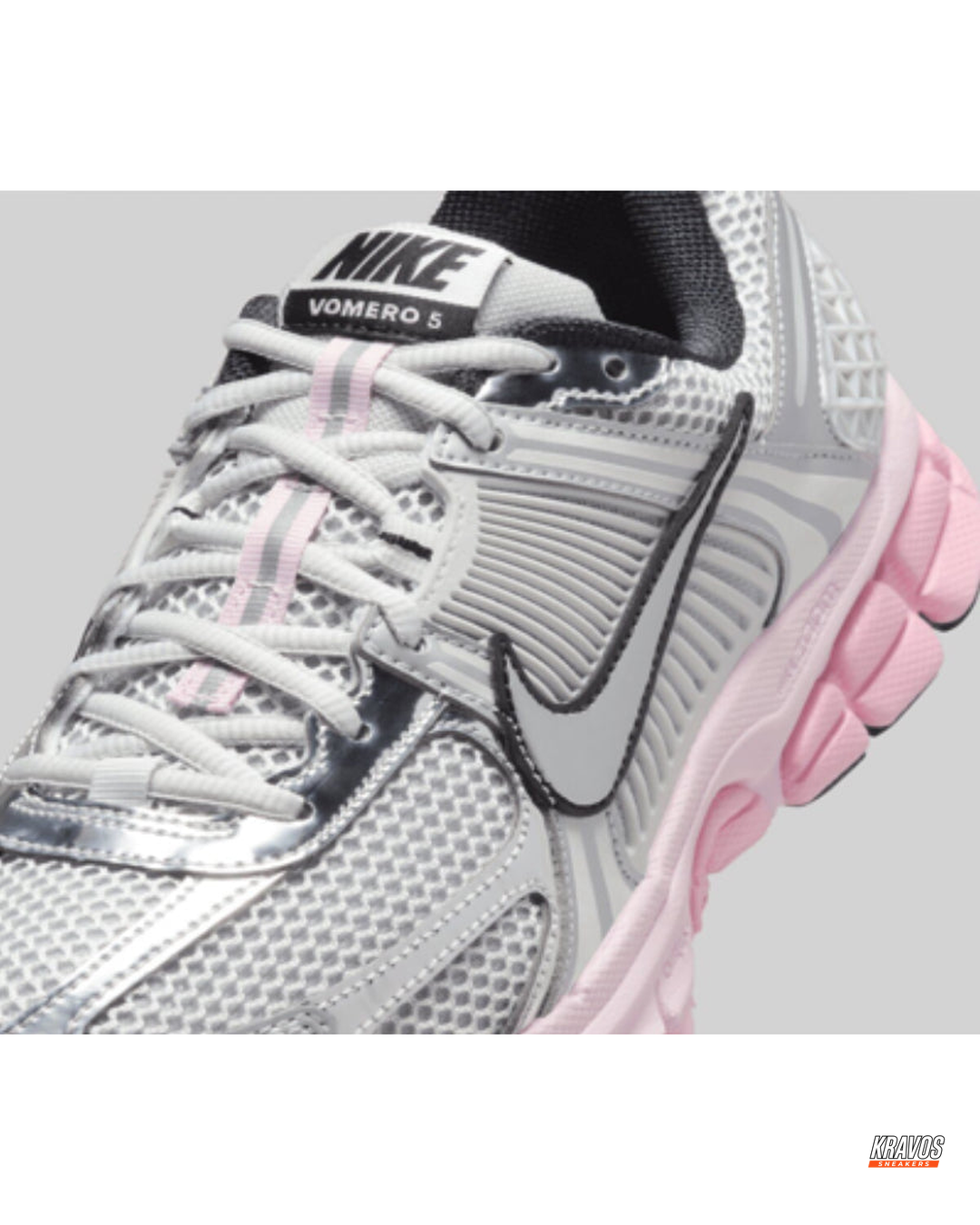 NK Mesh Ribbed-Panel Runner Trainer