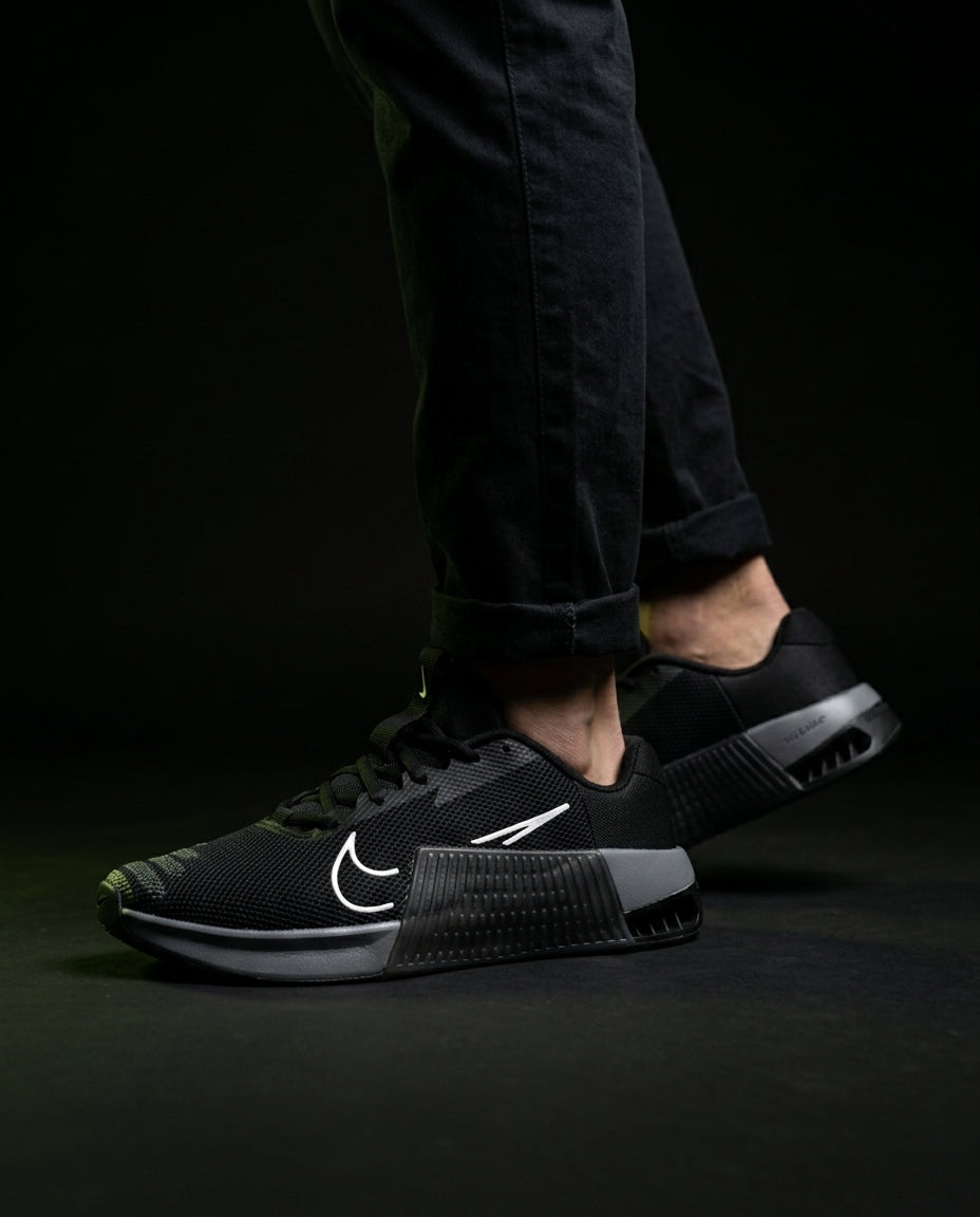 NK Mesh Ribbed Training Trainer Black Grey