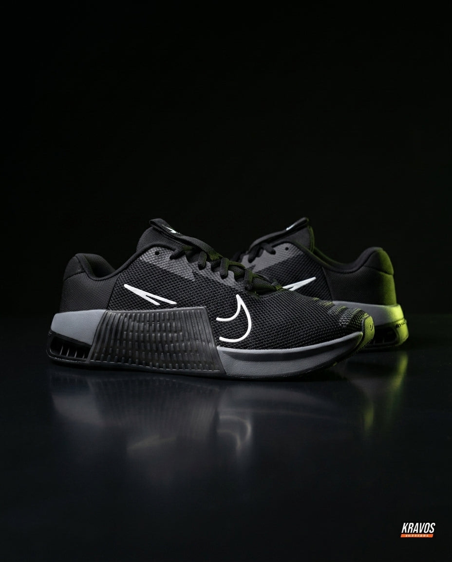 NK Mesh Ribbed Training Trainer Black Grey