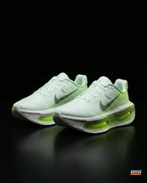 NK Mesh Visible-Airbag Running Trainer Mint Volt
