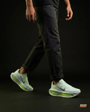 NK Mesh Visible-Airbag Running Trainer Mint Volt
