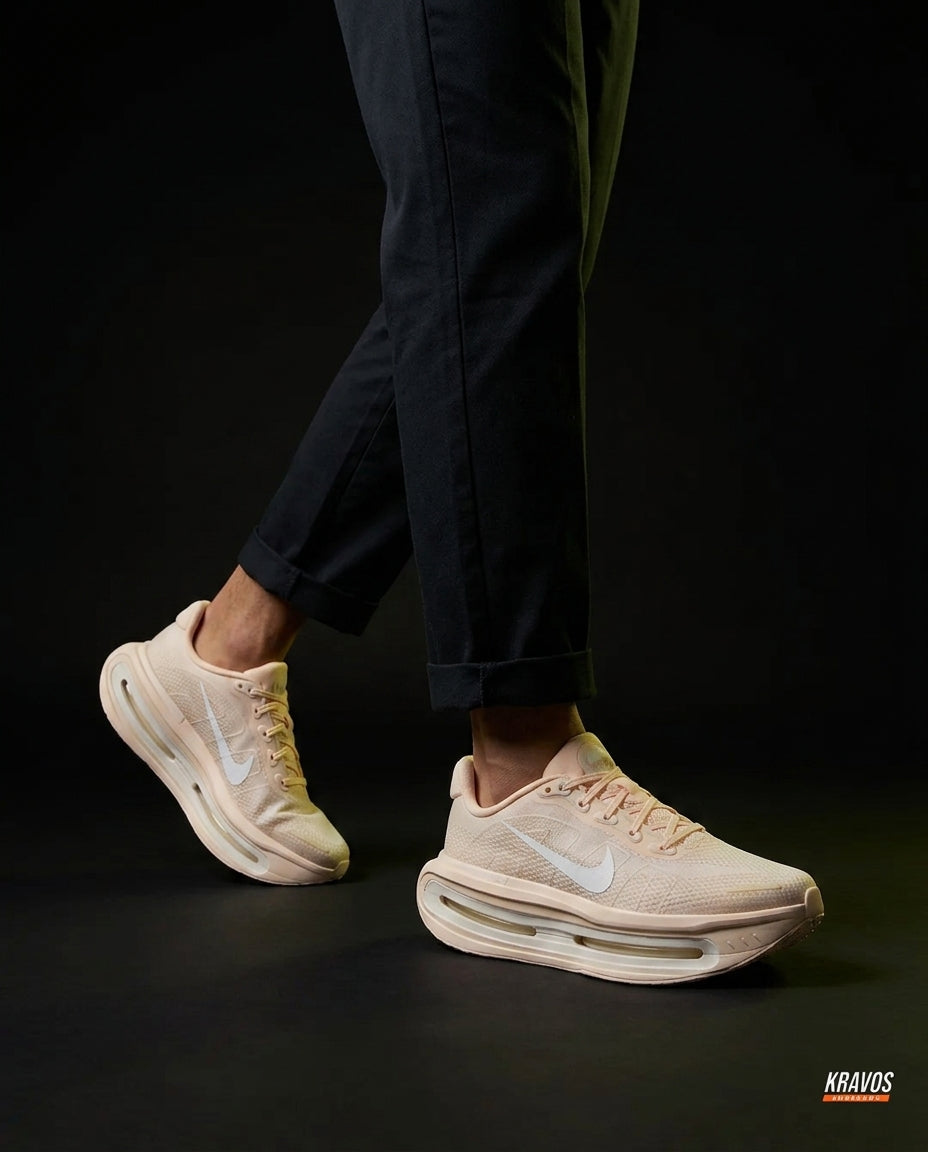 NK Mesh Visible-Airbag Running Trainer Pale Peach