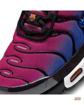 NK Mesh Wavy-Panel Air Runner