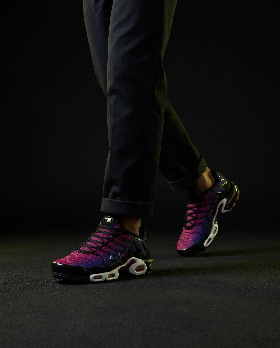 NK Mesh Wavy-Panel Air Runner