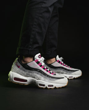 NK Mixed Media Bubble-Sole Runner