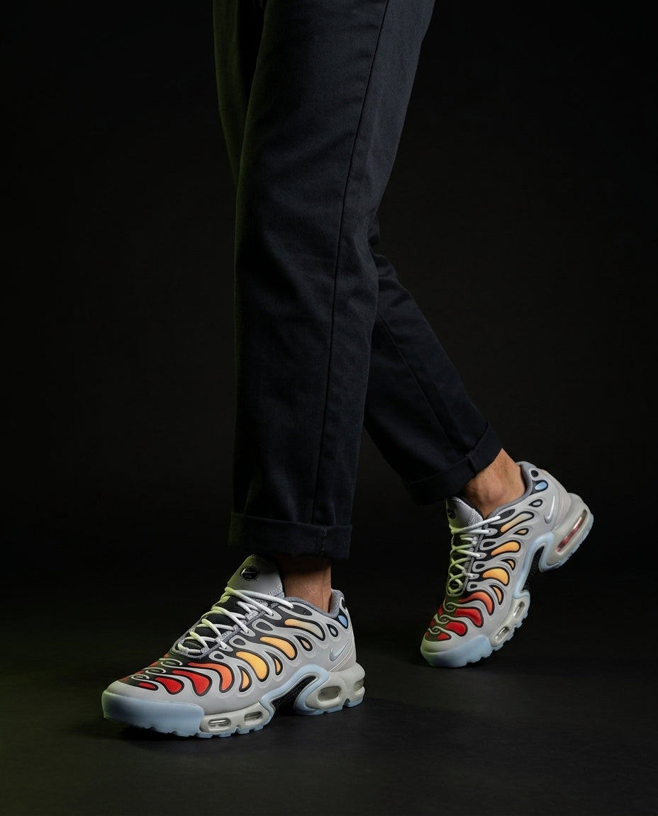 NK Mixed Wavy-Panel Chunky Runner