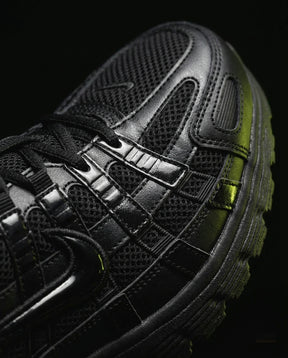 NK P-6000 Mesh Layered Runner Triple Black