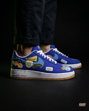 NK Suede Gum-Sole Court Trainer Blue White Multicolor