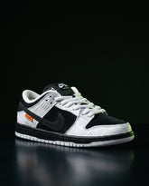 NK Suede Herringbone Textured Skate Trainer White Black
