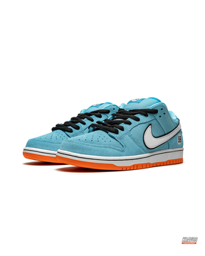 NK Suede Orange-Sole Skate Low