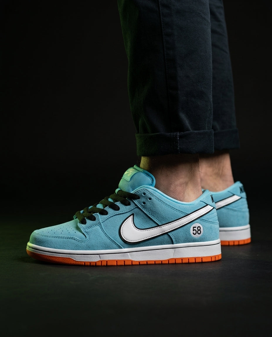 NK Suede Orange-Sole Skate Low