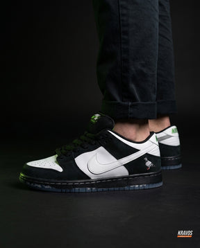 NK Suede Pigeon-Patch Skate Trainer Black White