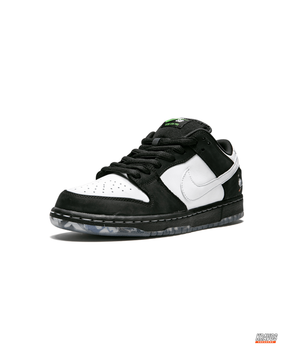 NK Suede Pigeon-Patch Skate Trainer