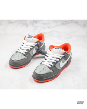 NK Suede Pigeon-Patch Skate Trainer