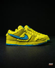NK Suede Shearling Overlay Skate Low Yellow Blue