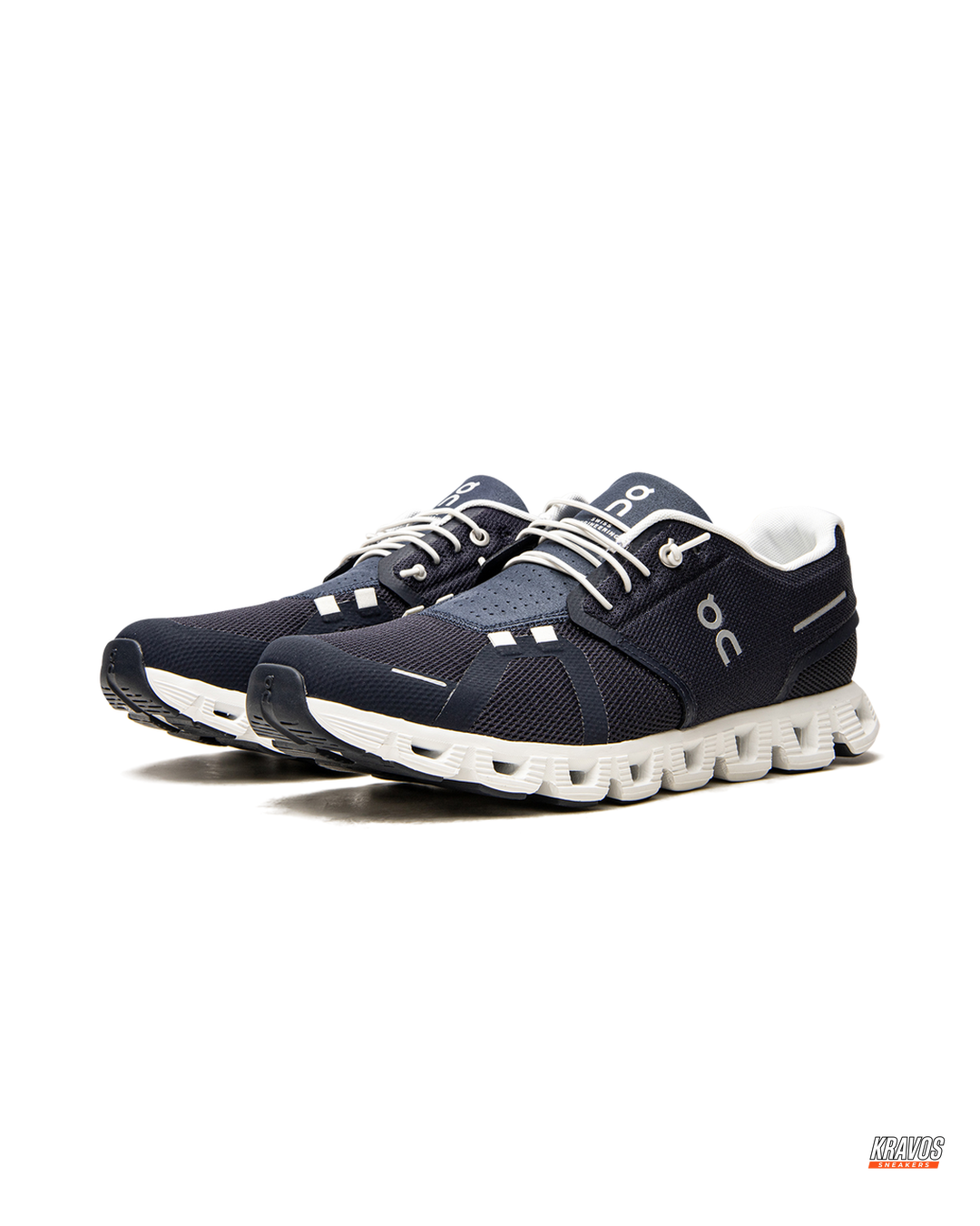 ON 5 Mesh CloudTec Running Trainer