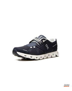 ON 5 Mesh CloudTec Running Trainer