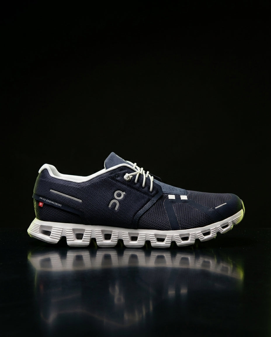 ON 5 Mesh CloudTec Running Trainer