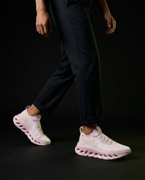 ON Knit Cutout-Sole Chunky Runner