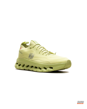 ON Knit Wave-Sole Running Trainer
