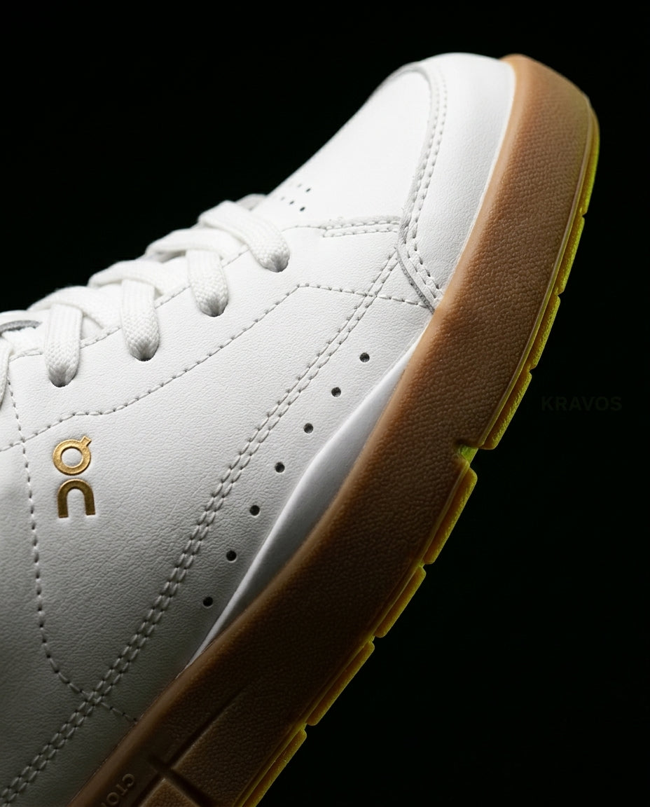 ON Leather Gum-Sole Court Trainer