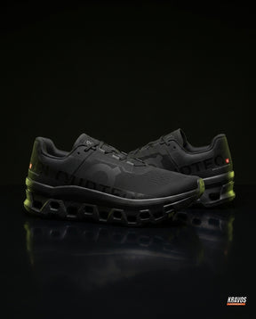 ON Mesh Cutout Sole Running Trainer Triple Black