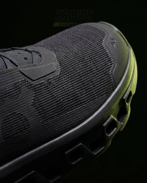 ON Mesh Cutout-Sole Running Trainer Triple Black