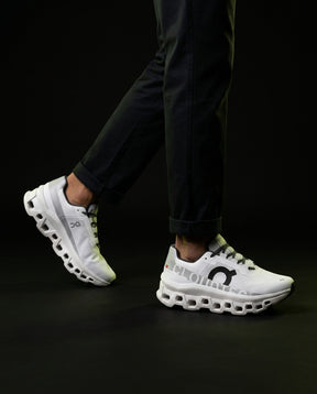 ON Mesh Cutout-Sole Running Trainer