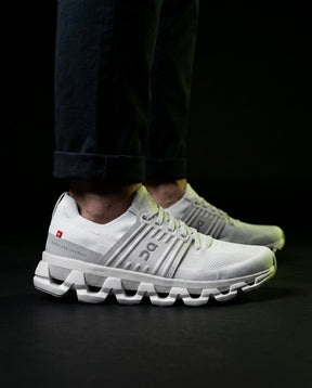 ON Mesh Layered Cloudtec Runner