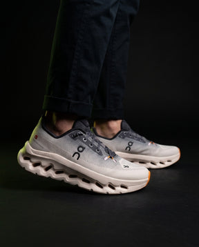ON Mesh Perforated Cushioned Running Trainer Grey White Orange