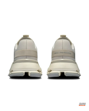 ON Mesh Speedboard Cushioned Trainer