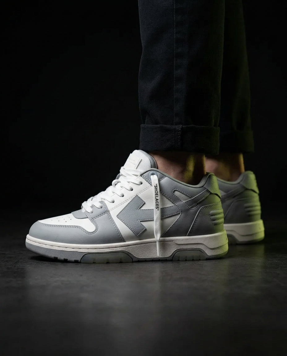 OW Leather Panelled Arrow Trainer Grey White