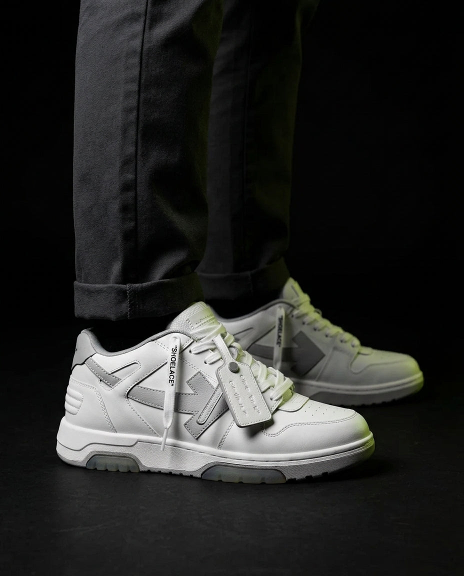OW Leather Panelled Arrow Trainer White Grey