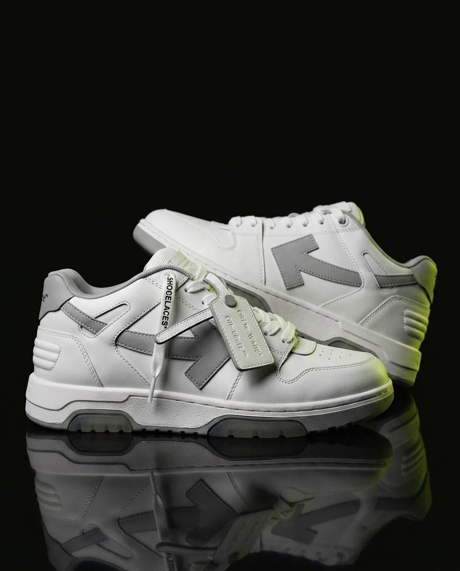 OW Leather Panelled Arrow Trainer White Grey