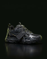 OW Mesh Layered Trail Runner Black Grey