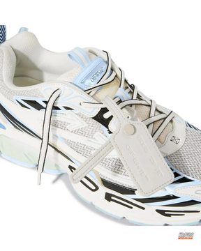 OW Mesh Layered Trail Runner