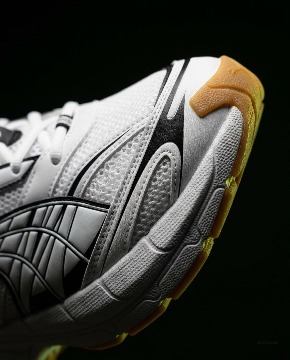 PM Mesh Gum-Sole Chunky Runner White Black Gum