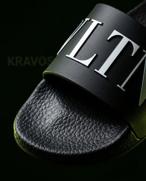 VLN Rubber Logo-Strap Pool Slide