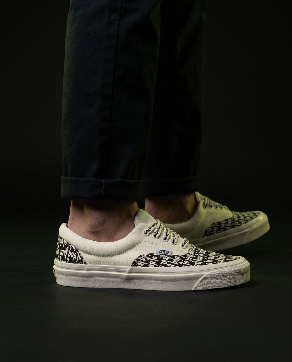 VNS Canvas Printed Text Skate Low