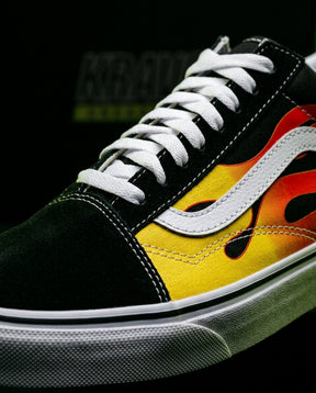 VNS Canvas Suede Vulcanised Skate Low Black Flame