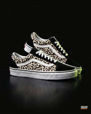 Black Leopard White