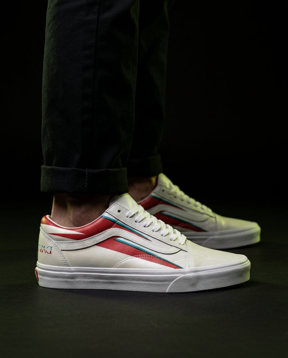 VNS Canvas Suede Vulcanised Skate Low White Red Teal