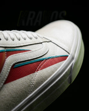 VNS Canvas Suede Vulcanised Skate Low White Red Teal