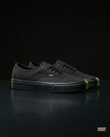 VNS Canvas Vulcanised Skate Low Triple Black