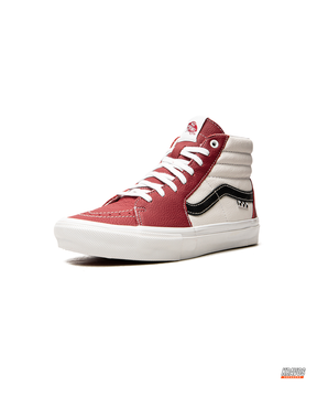 VNS Leather Panelled High-Top Skate Shoe